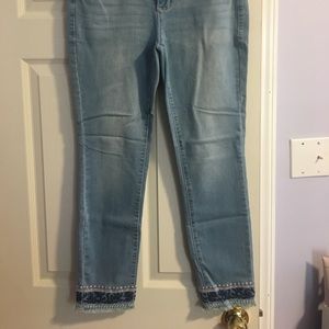 Earl jeans Sz.6 embroidered design
